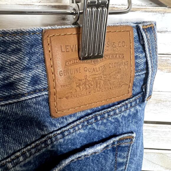 LEVI'S PREMIUM DENIM Women's 30 Wedgie Icon Ankle Jeans Distressed Denim Blue - Picture 10 of 16